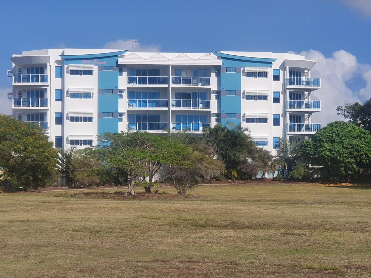 Koola Beach Apartments Баргара Екстериор снимка